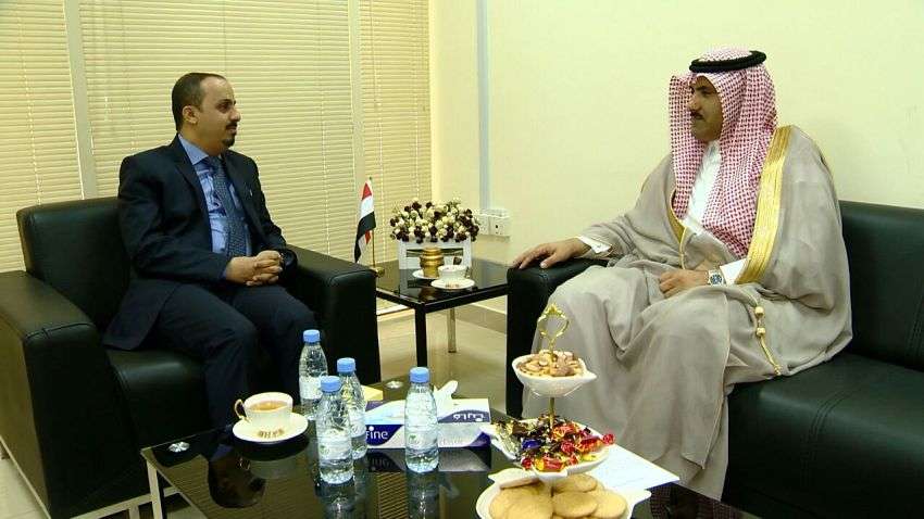 الدور السعودي في إعادة تشكيل الإعلام الرسمي اليمني.. بين الشراكة السياسية والهيمنة المؤسسية