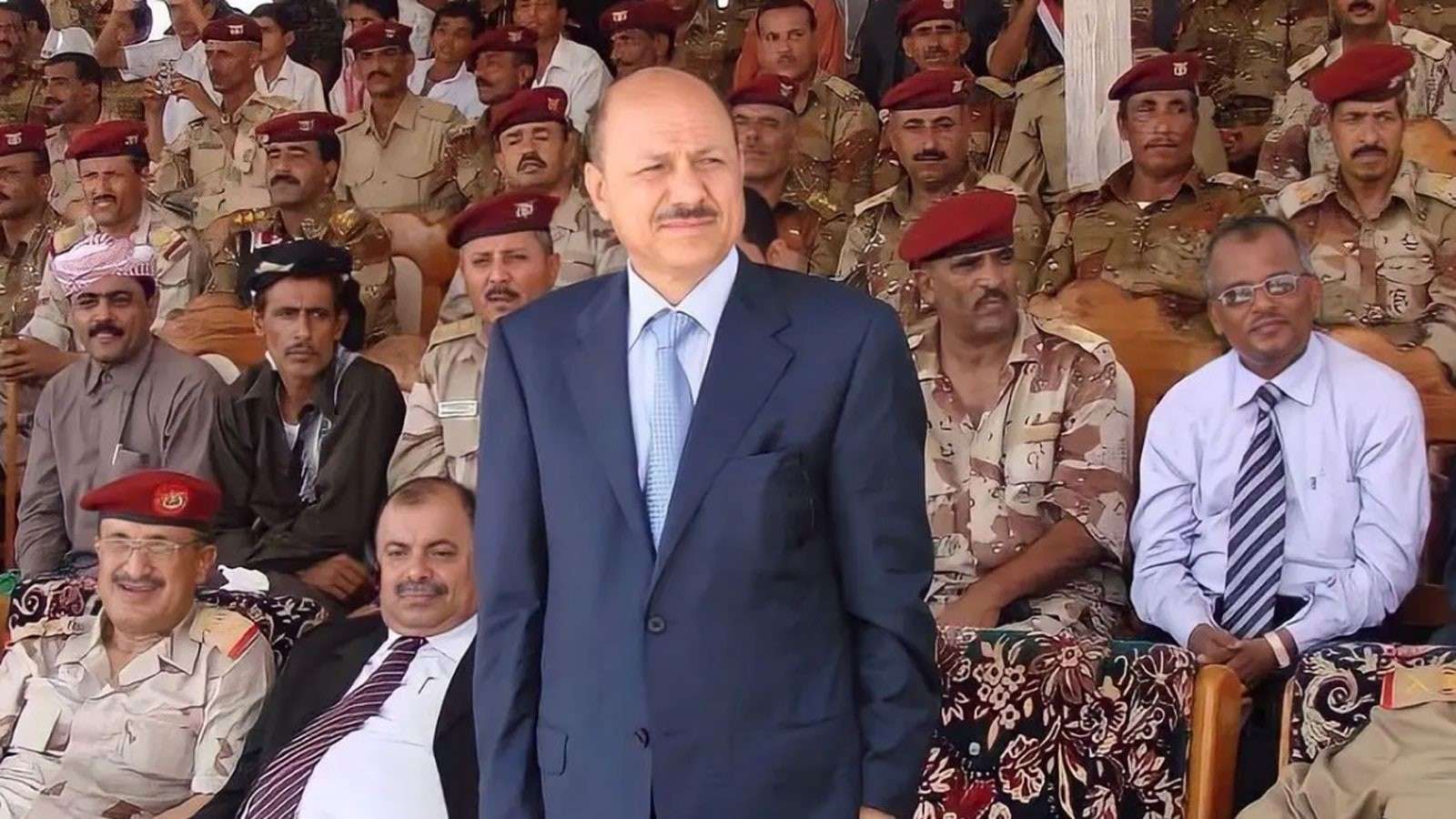 "الحوثيون وإخوان اليمن".. عودة للسلطة من عدن والبنك إلى صنعاء