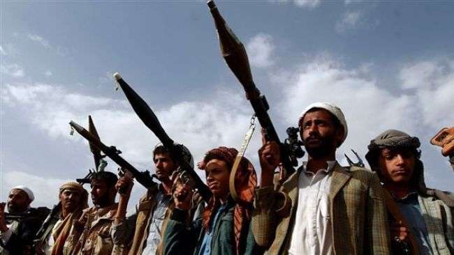 تقارير: إيران تستخدم مناطق سيطرة الحوثيين محطة نقل الأسلحة